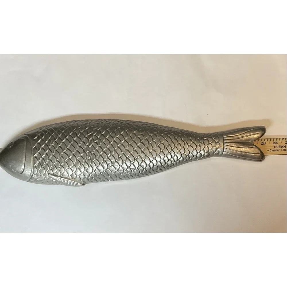 Fish Wall‎ Decor Cast Metal 5.75'' x 23.25 x 1.25''(14.6cm x 59.1cm x 3.1cm)